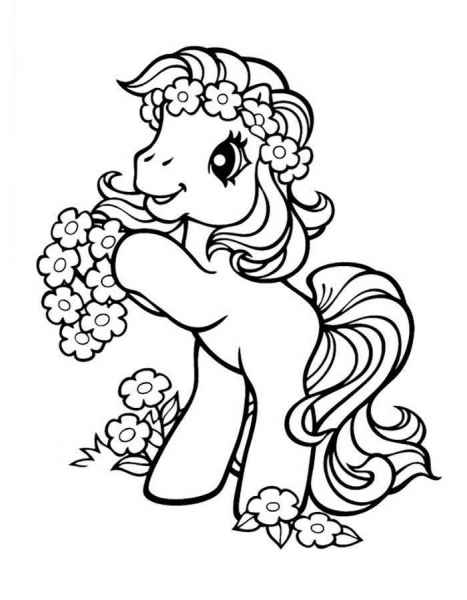 Пони в венке