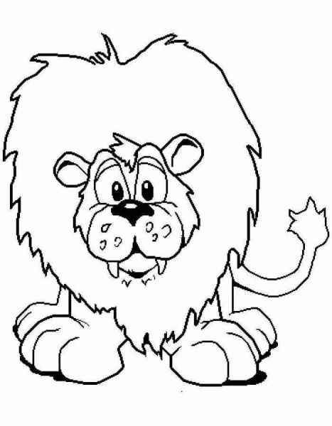 Лев с клыками