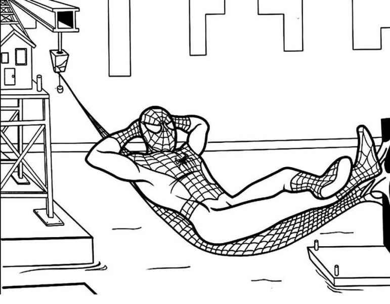 Человек паук в гамаке