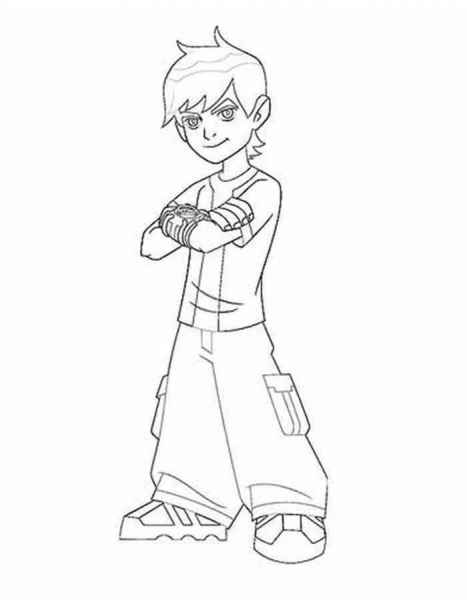 Бен стоит сложив руки