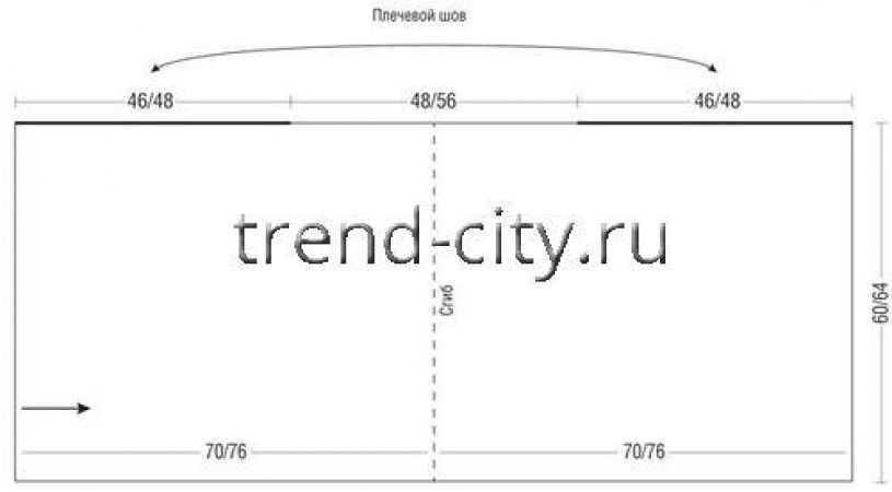 Пончо спицами в серо-белую полоску