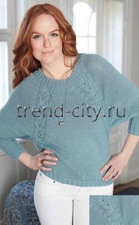 Пуловер спицами с регланными «косами»